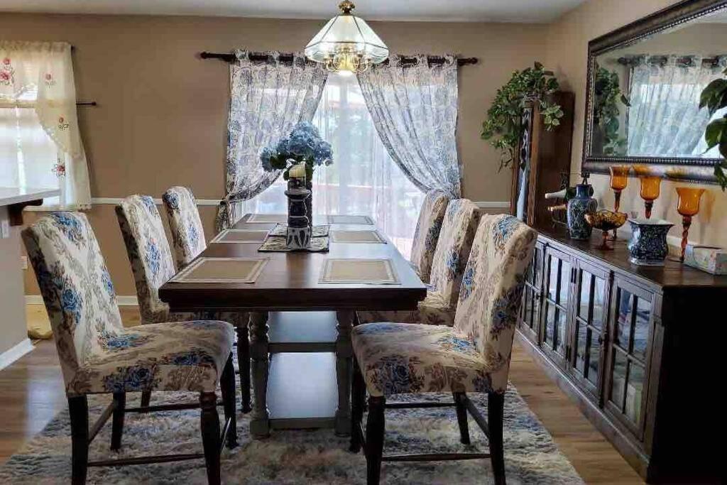 Smart Entire Loft, 3 Bedroom 2 Bath, With 3 Tv Columbia Bagian luar foto
