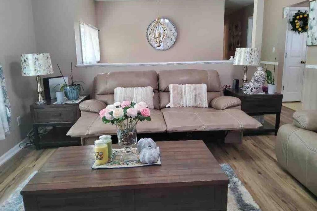 Smart Entire Loft, 3 Bedroom 2 Bath, With 3 Tv Columbia Bagian luar foto