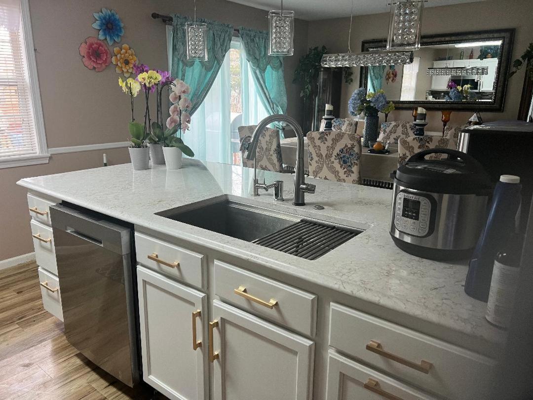 Smart Entire Loft, 3 Bedroom 2 Bath, With 3 Tv Columbia Bagian luar foto